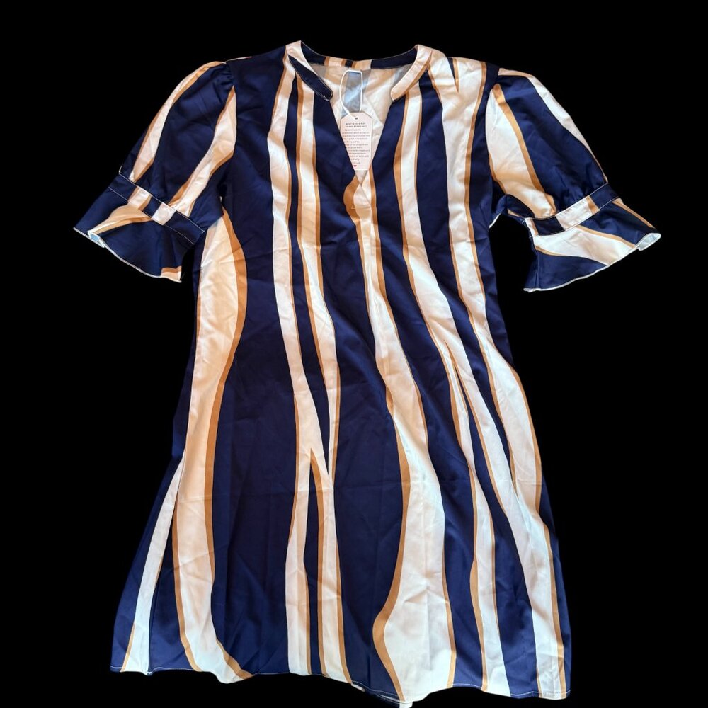 NWT Striped Midi Dress – Size M